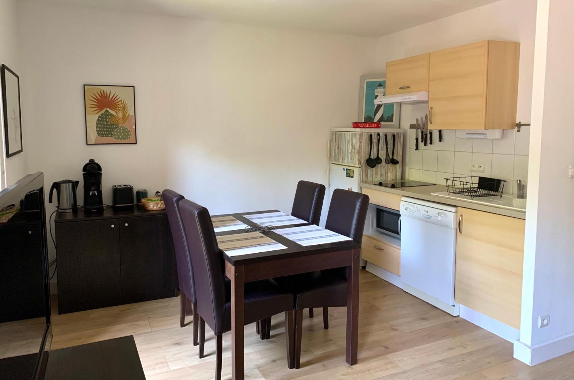 Bel Appartement Cosy Dans Residence Avec Piscine 5 Minutes Plage Messanges  Εξωτερικό φωτογραφία
